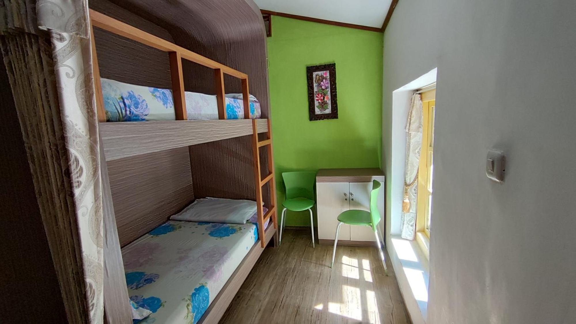 Mjr Ticketing Guest House Ruteng Exterior foto